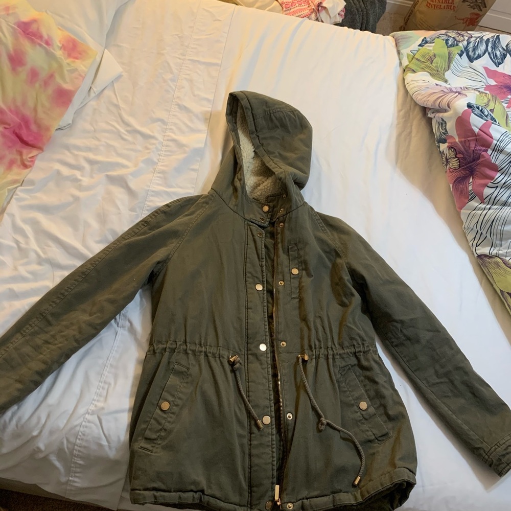 Jacket - Picture 2 of 4
